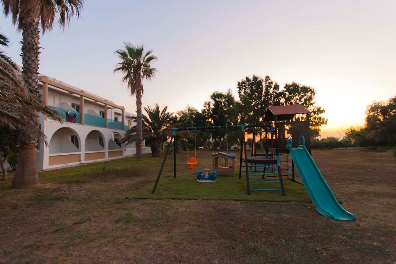 Irina Beach Hotel Tigkaki  Exterior photo